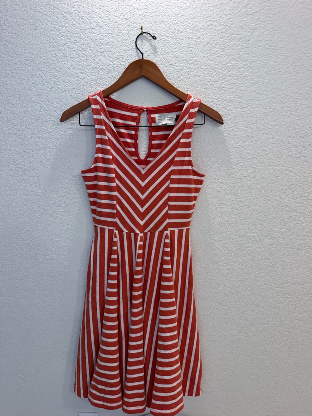 Anthropologie Red and White Striped V‑Neck Sleeveless Midi Dress